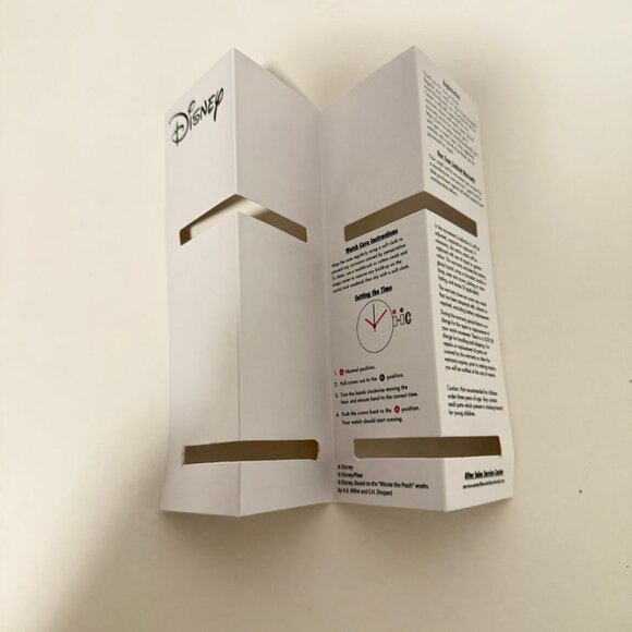 NWT - Disney Minnie Mouse Silver watch for ladies, Vintage style. Red leather st - Picture 3 of 16